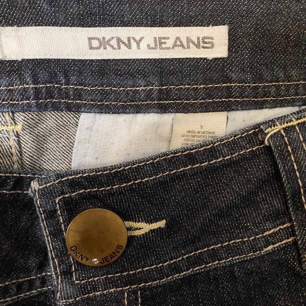 🌿DKNY Studded Denim Shorts🌿 - Picture 6 of 6